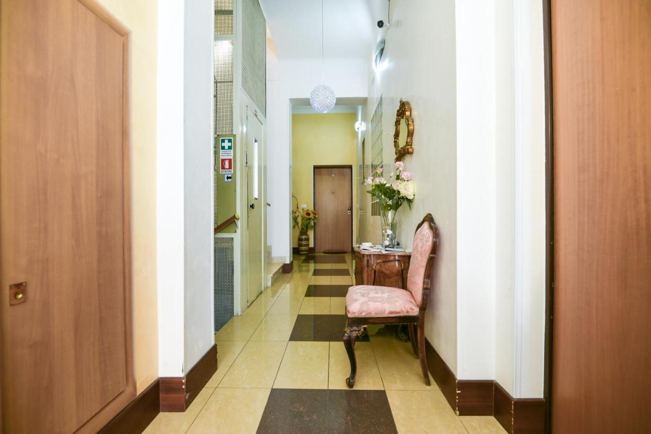 Aurora Aparthotel 3*